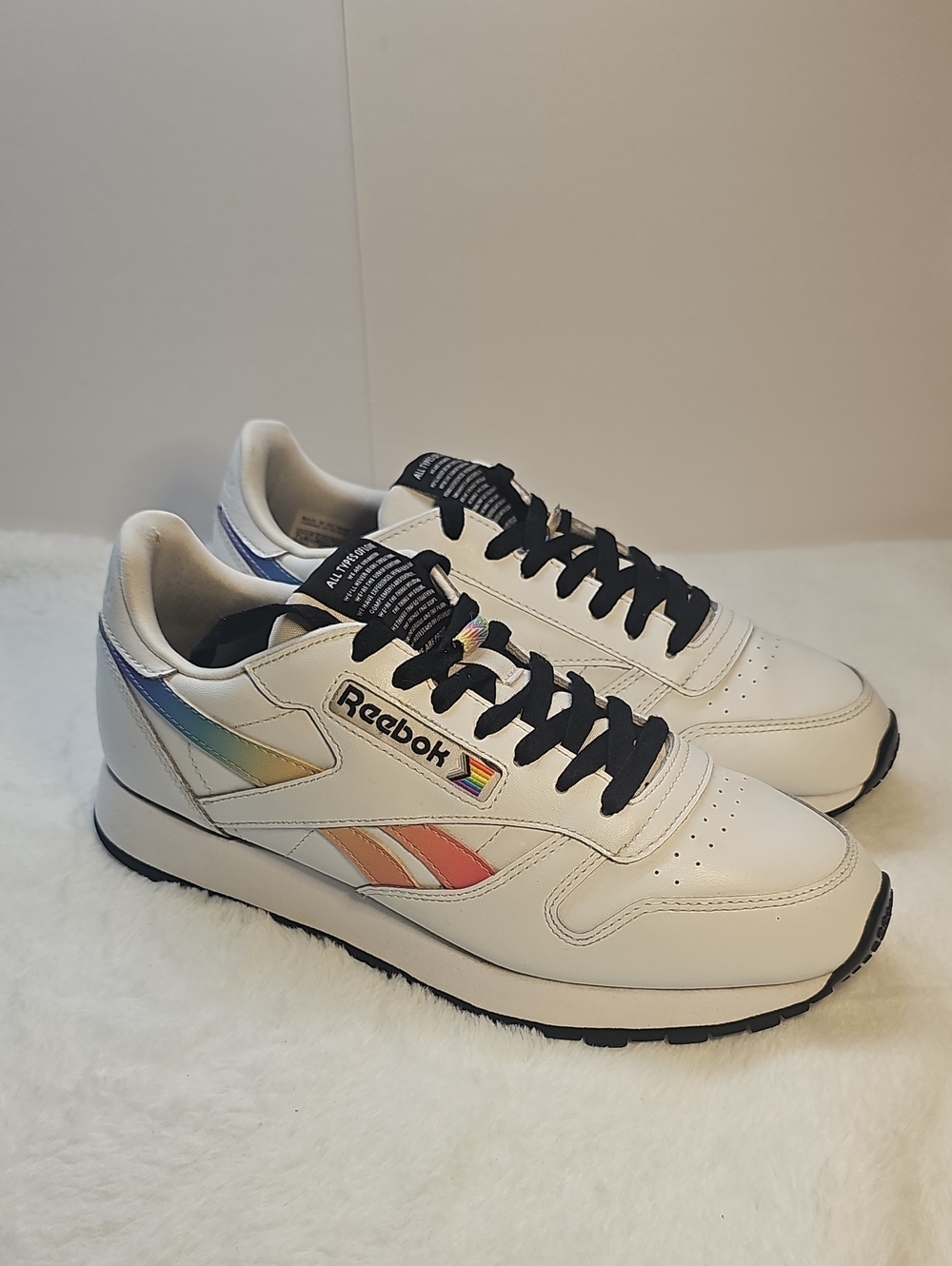 Reebok Classic Leather "All Types of Love" Pride.